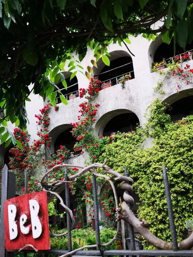 Affittacamere Casa Archi ロゾネ エクステリア 写真